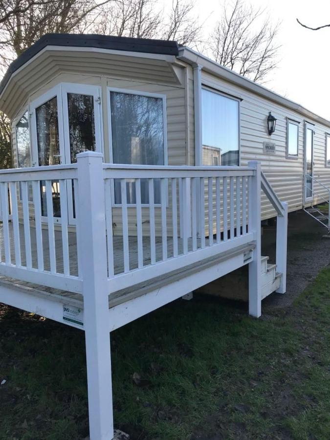 The Winchester Luxury Pet Friendly Caravan On Broadland Sands Holiday Park Between Lowestoft And Great Yarmouth Hotel Corton  Exterior foto